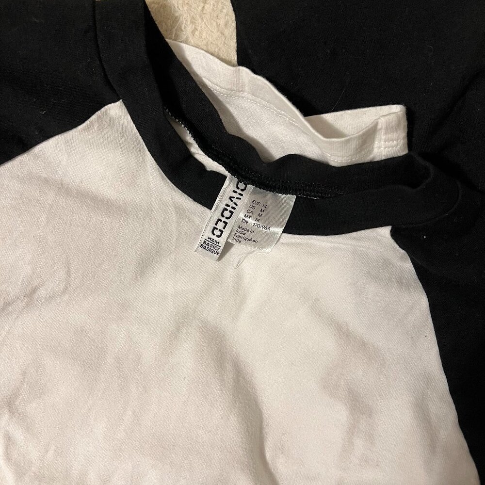 H&M Divided Colorblock Black and White Raglan Long Sleeve